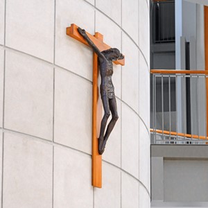 Thrumbnail Crucifix
